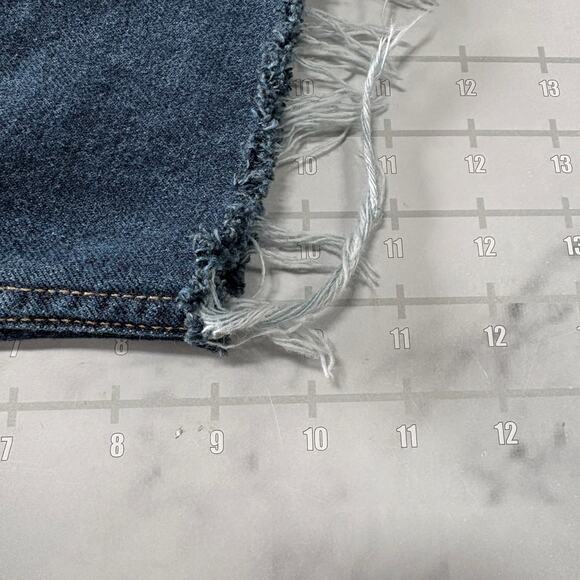 Levi's Cut Off Denim Jean Shorts Mens 40 Blue Jorts Dark Bermuda Grunge 9" 505 - Picture 9 of 9